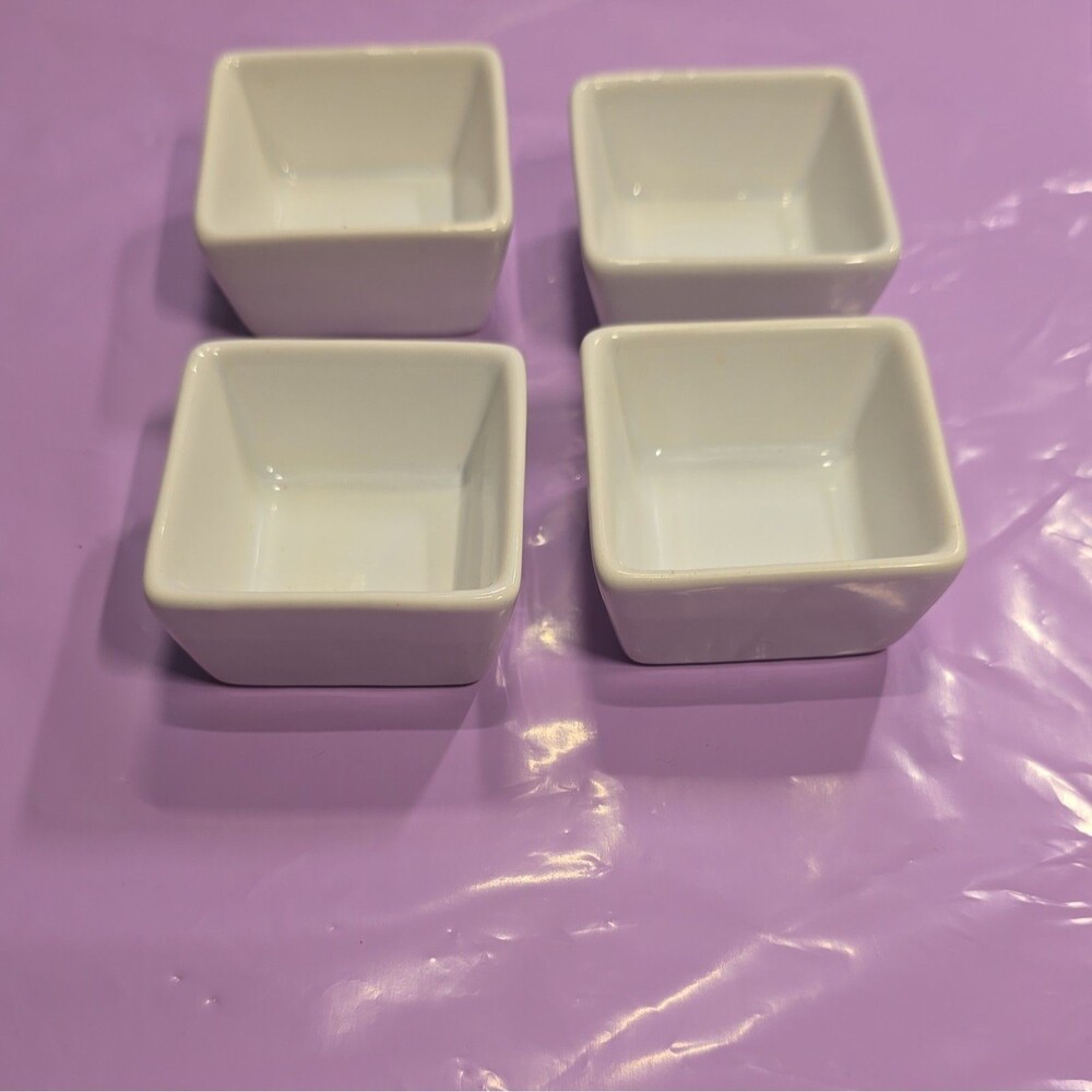 Set of 4 White Square Porcelain Ceramic Ramekins Condiment Sauce Cups